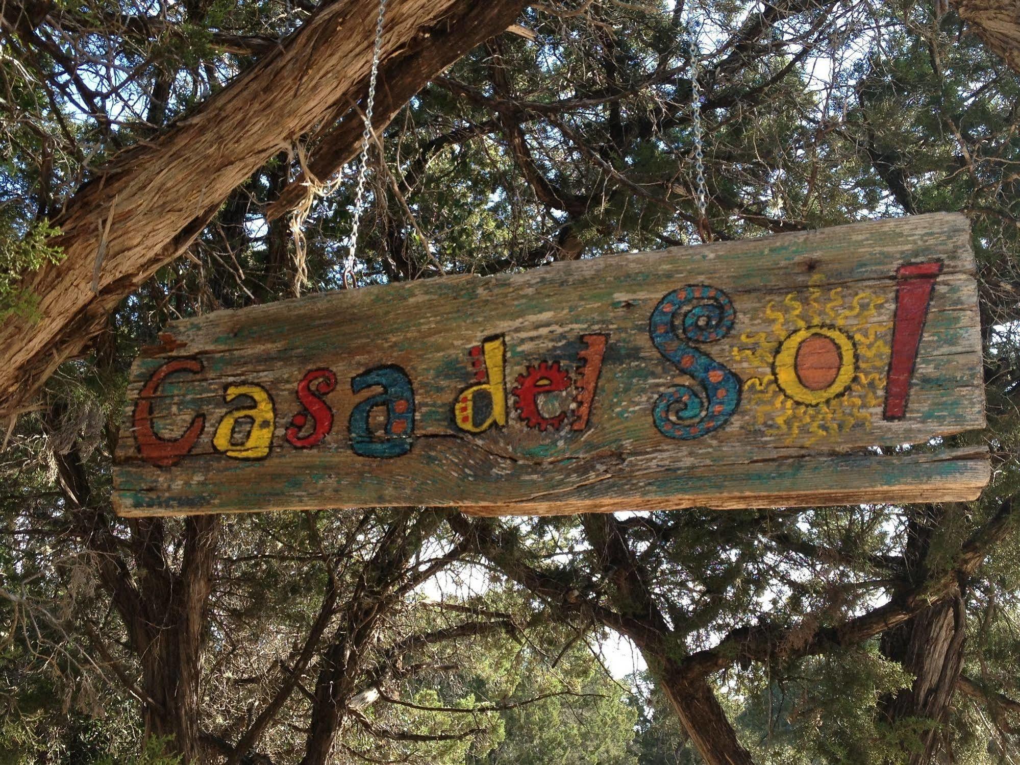 Casa Del Sol Bed And Breakfast Лейкуей Екстериор снимка