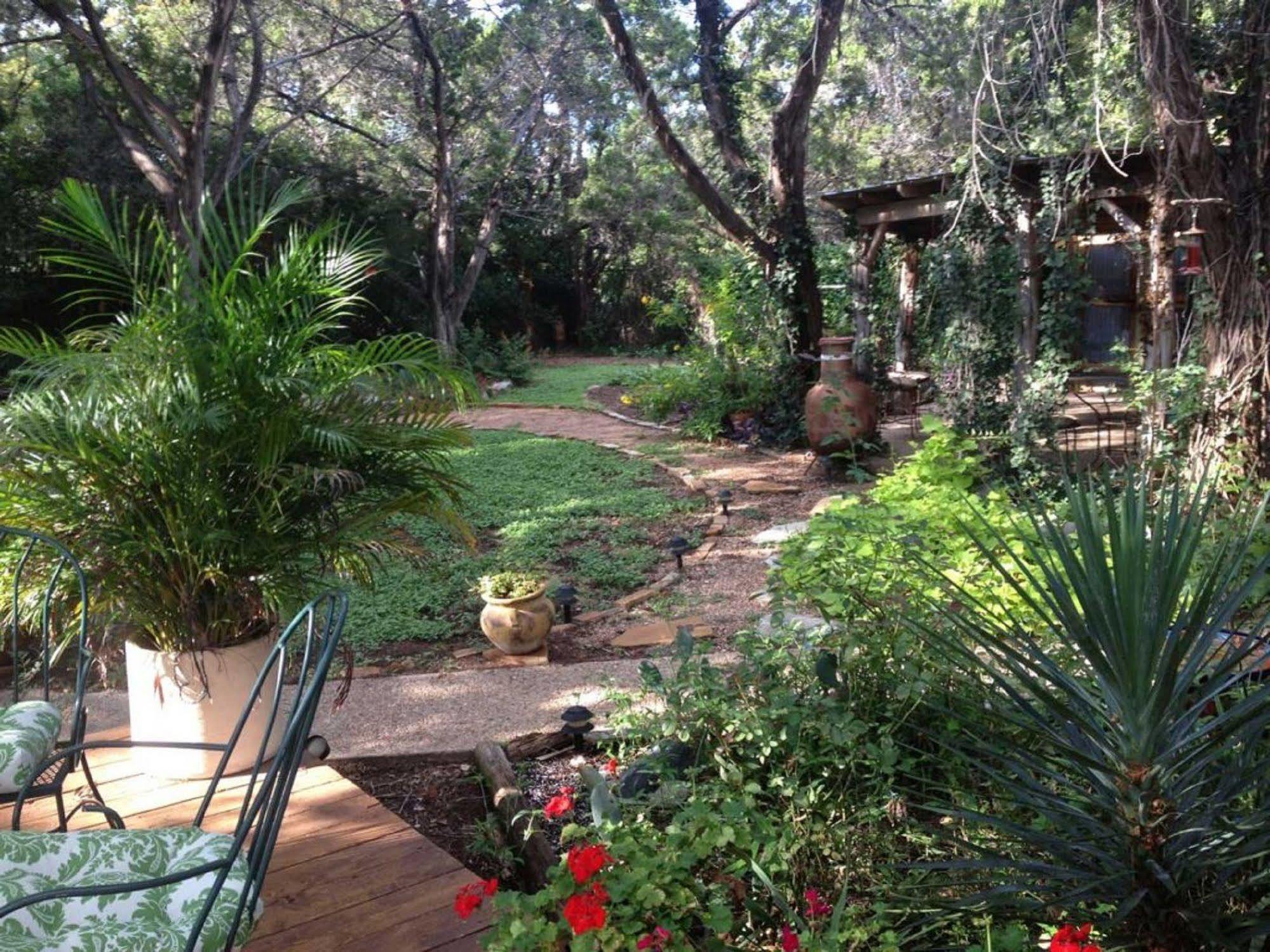 Casa Del Sol Bed And Breakfast Лейкуей Екстериор снимка