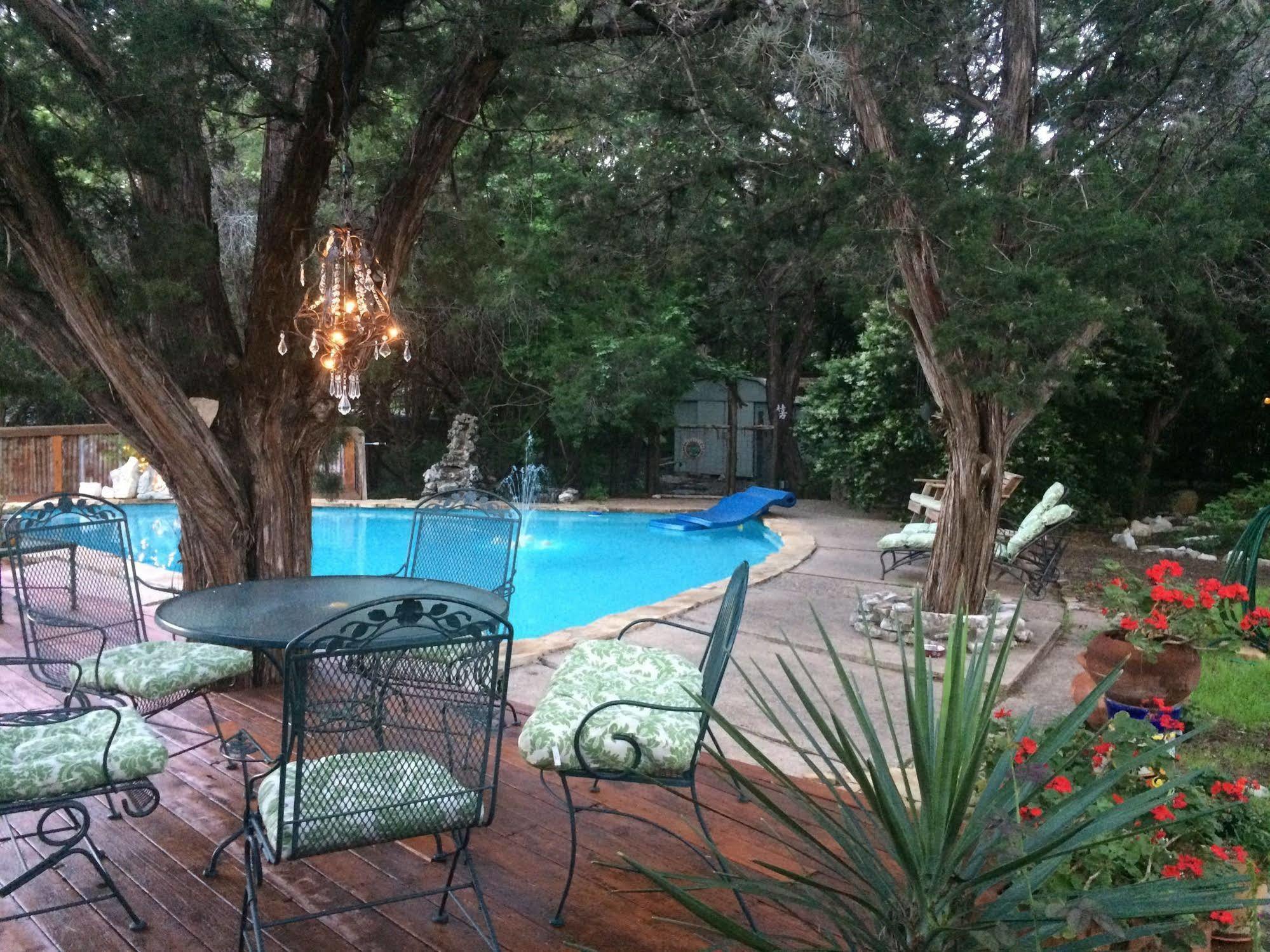 Casa Del Sol Bed And Breakfast Лейкуей Екстериор снимка